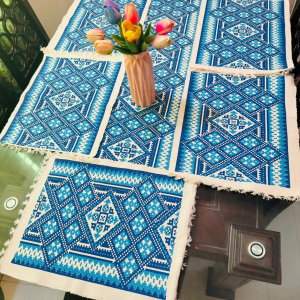 Table Runner Set