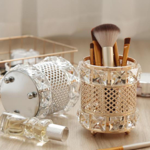 Large Metal Capacity Makeup Brush Holder